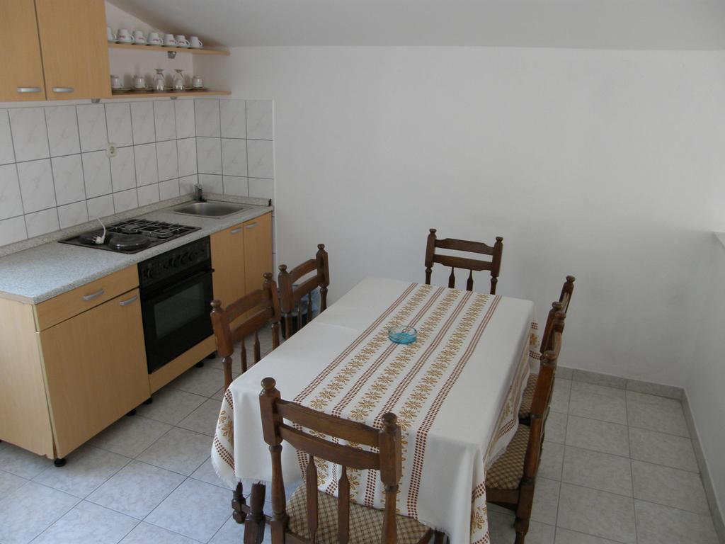 Guest House & Restaurant Adriatic 클레크 외부 사진
